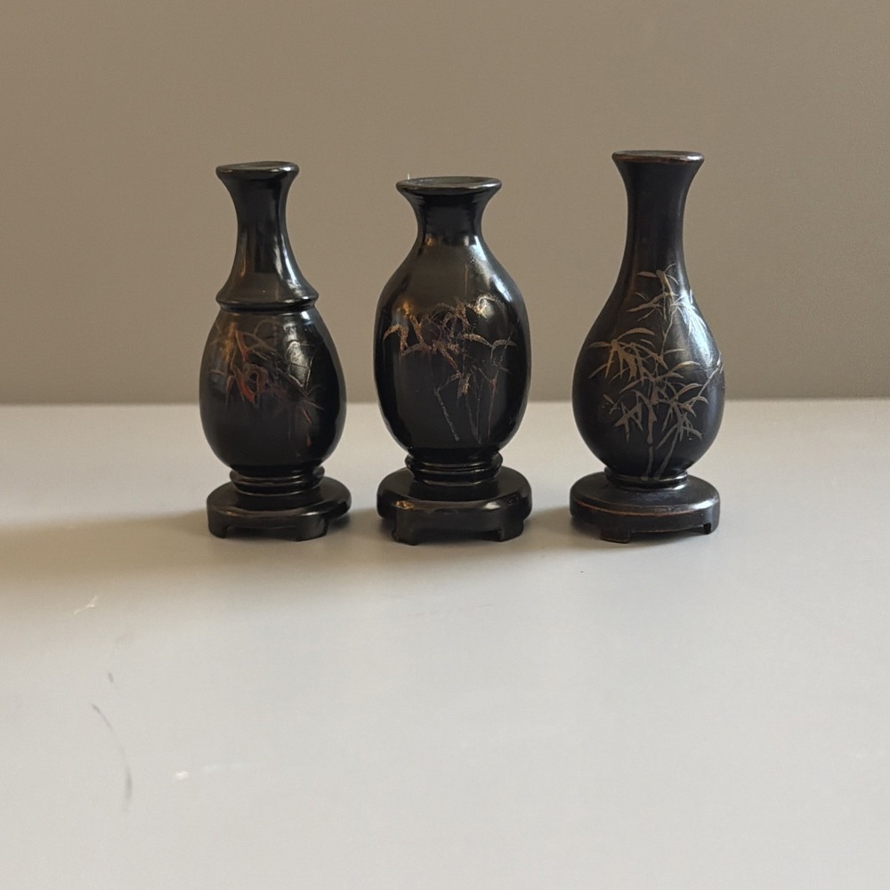 Set of 3 Lang Kee China Miniature Lacquored Vases 2.25 Inches